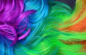 色んな色の毛-300x193